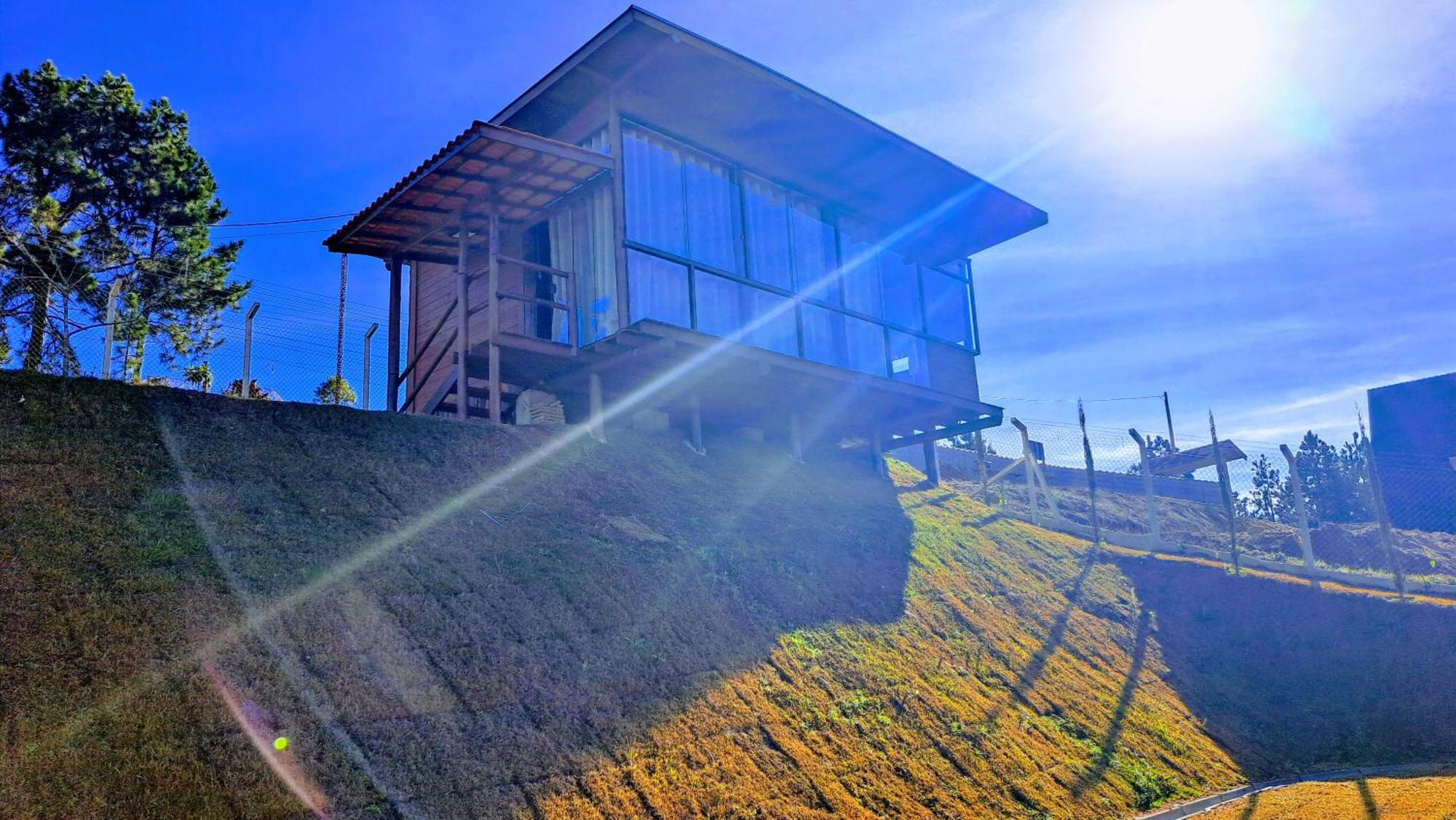 Chale Luz Do Luar Romantismo E Uma Linda Vista Campos do Jordao Bagian luar foto